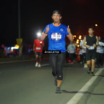 Runner Photo 7638356