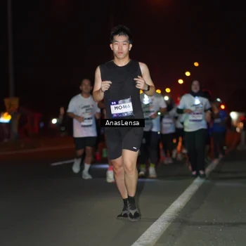 Runner Photo 7638359