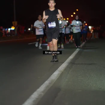 Runner Photo 7638362