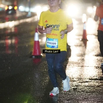 Runner Photo 7638367