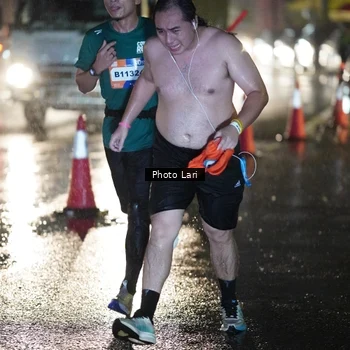 Runner Photo 7638391