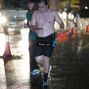 Runner Photo 7638395