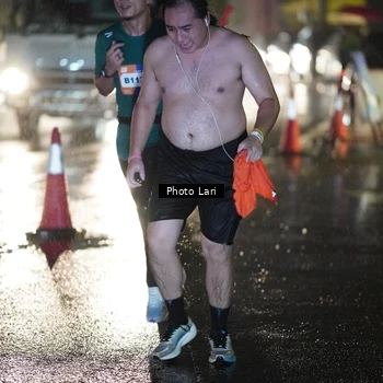Runner Photo 7638402