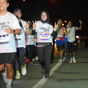 Runner Photo 7638403