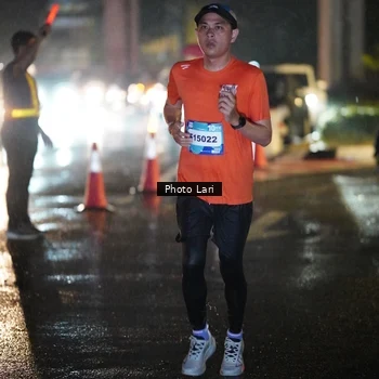 Runner Photo 7638405