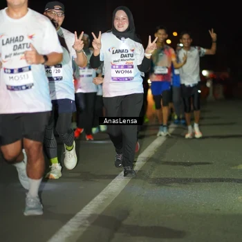 Runner Photo 7638407