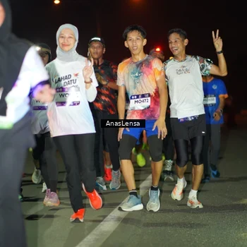 Runner Photo 7638414