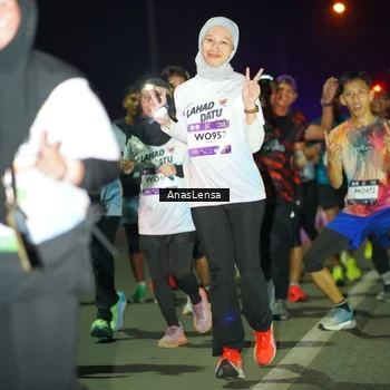 Runner Photo 7638419