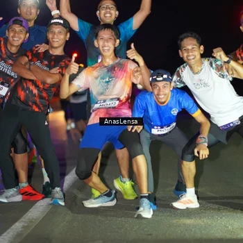 Runner Photo 7638445