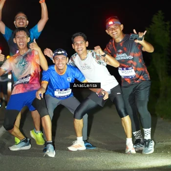 Runner Photo 7638450