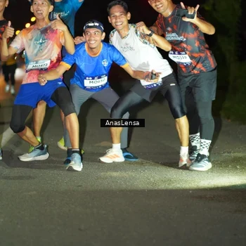 Runner Photo 7638456