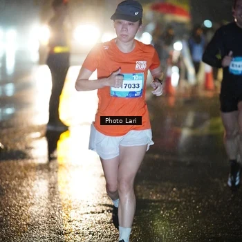 Runner Photo 7638459