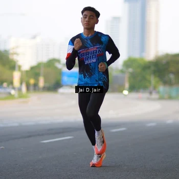 Runner Photo 7638513