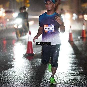 Runner Photo 7638541