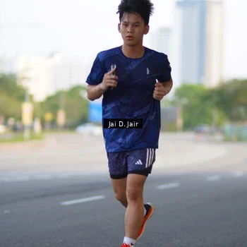 Runner Photo 7638544