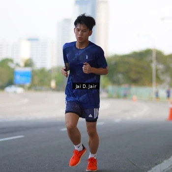 Runner Photo 7638548