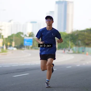 Runner Photo 7638554