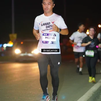 Runner Photo 7638568