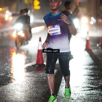 Runner Photo 7638576