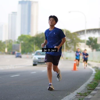 Runner Photo 7638598