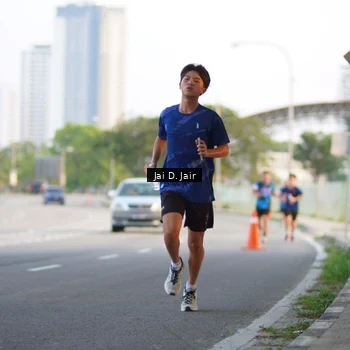 Runner Photo 7638600