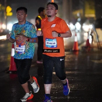Runner Photo 7638601