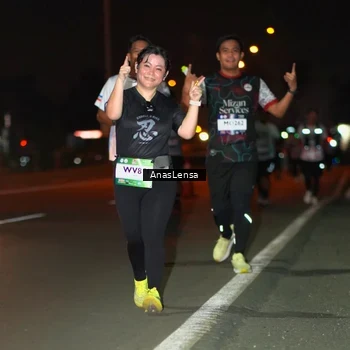 Runner Photo 7638610