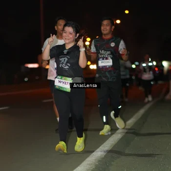 Runner Photo 7638611