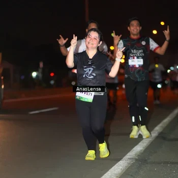 Runner Photo 7638621