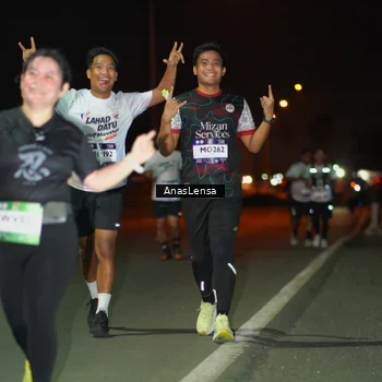 Runner Photo 7638656
