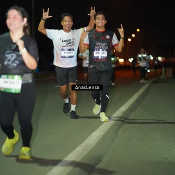 Runner Photo 7638659