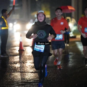 Runner Photo 7638665