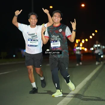 Runner Photo 7638671