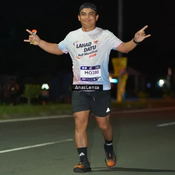 Runner Photo 7638682