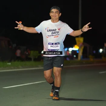 Runner Photo 7638698
