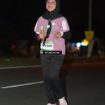 Runner Photo 7638702