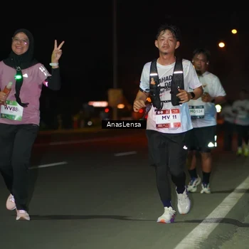 Runner Photo 7638704