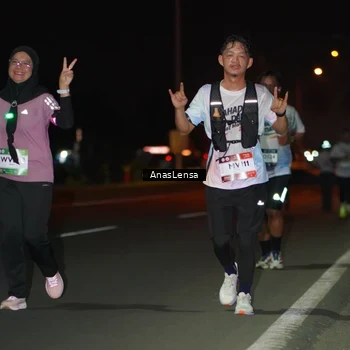 Runner Photo 7638715