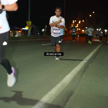 Runner Photo 7638745