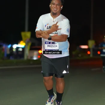 Runner Photo 7638751