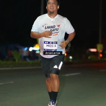 Runner Photo 7638755