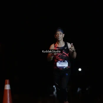 Runner Photo 7638757