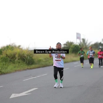 Runner Photo 7638796