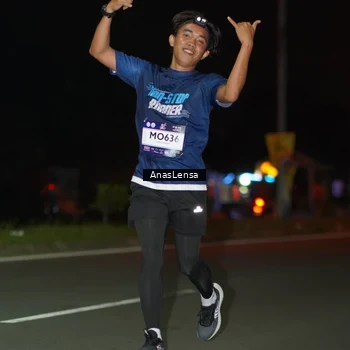 Runner Photo 7638818