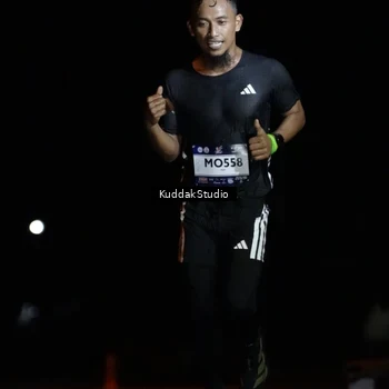 Runner Photo 7638875
