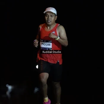Runner Photo 7638879