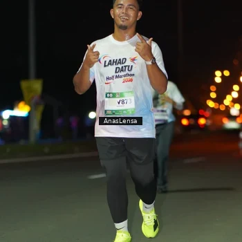 Runner Photo 7638891