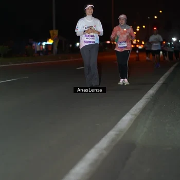 Runner Photo 7638916