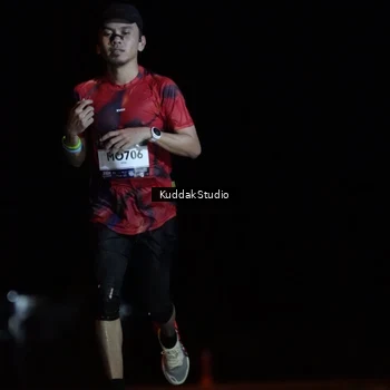 Runner Photo 7638917