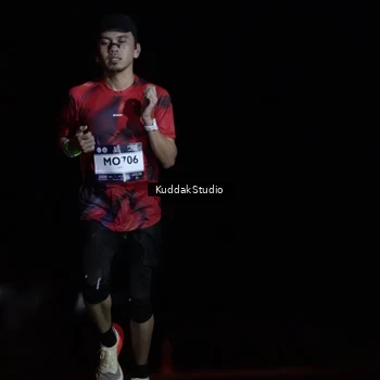 Runner Photo 7638921